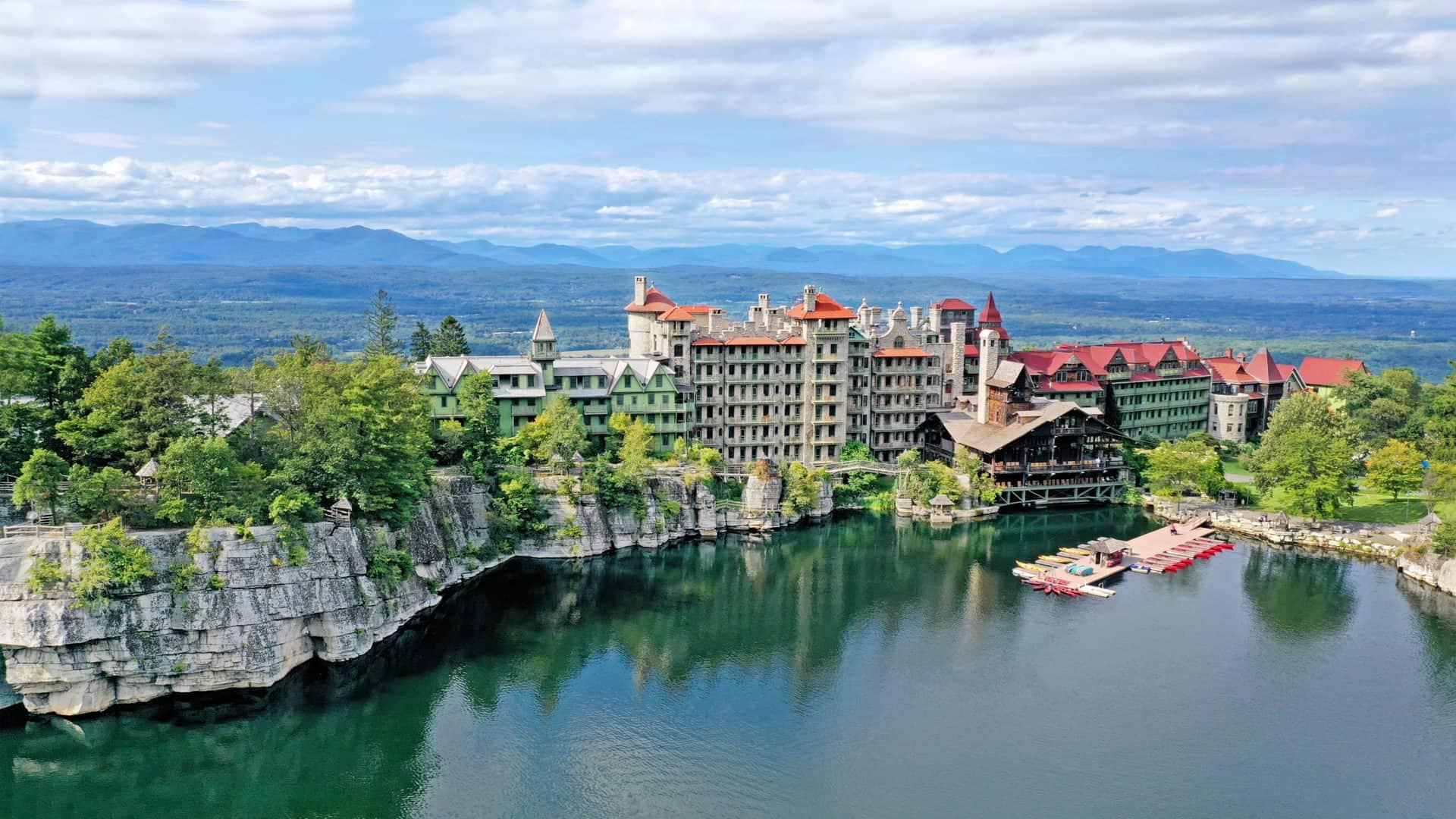 Mountain resort view ideal for high-end travel experiences